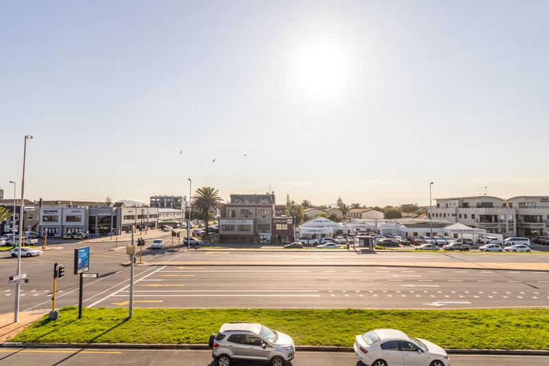 To Let 1 Bedroom Property for Rent in Waves Edge Western Cape